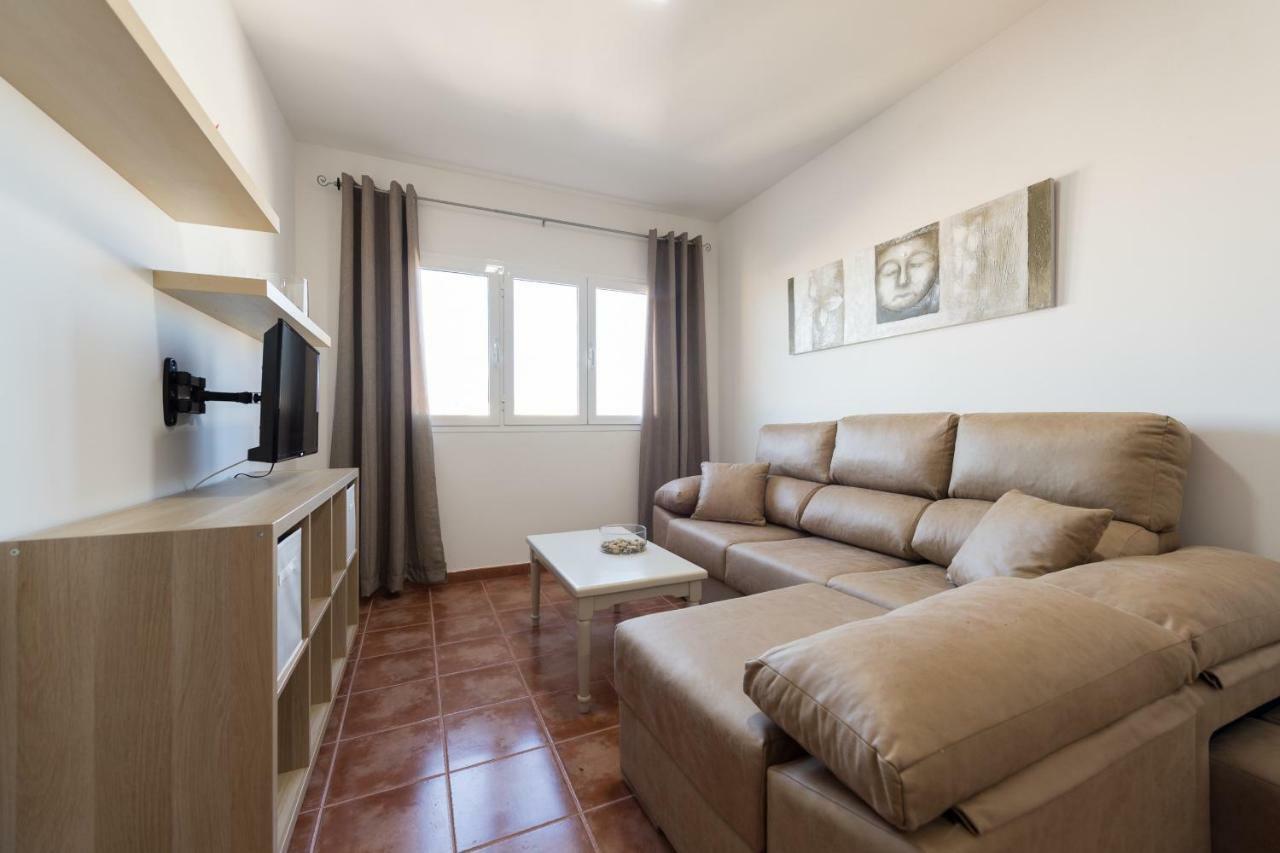 La Madera - Urban Home Near The Airport - Wifi Sardina Exterior photo